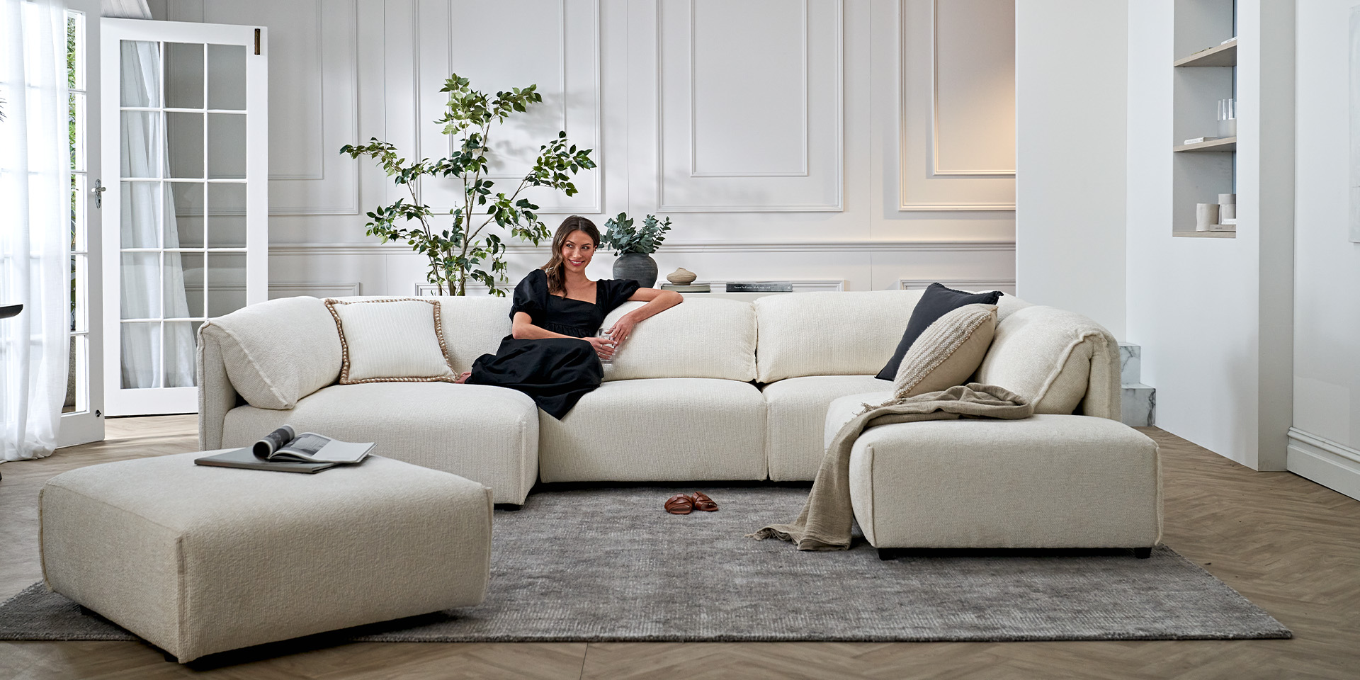 Jarvis Fabric Sofa - Plush