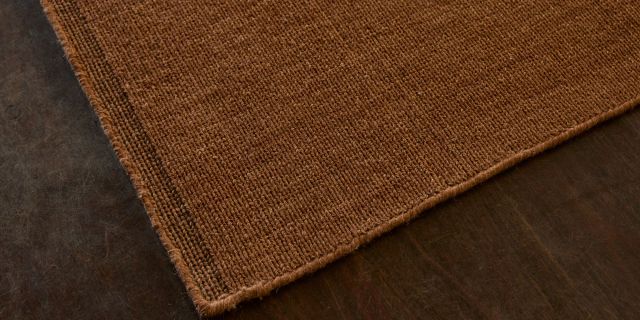 Begna Rug in Rust | Plush