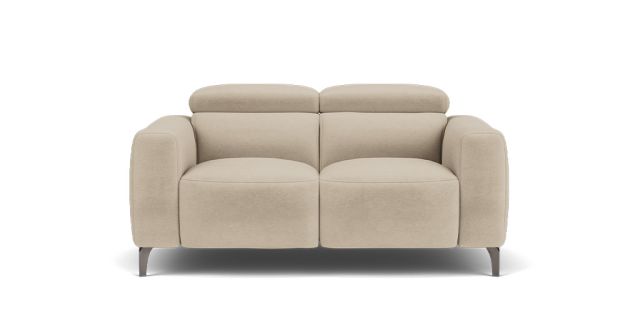 Fenix 2 seat with adjustable headrests