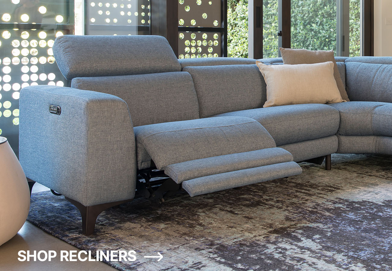 rooms to go sectional sofa with recliners